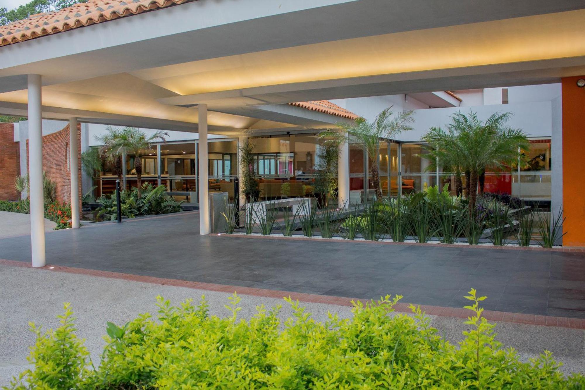 Plaza Pelicanos Club Beach Resort All Inclusive Puerto Vallarta Kültér fotó
